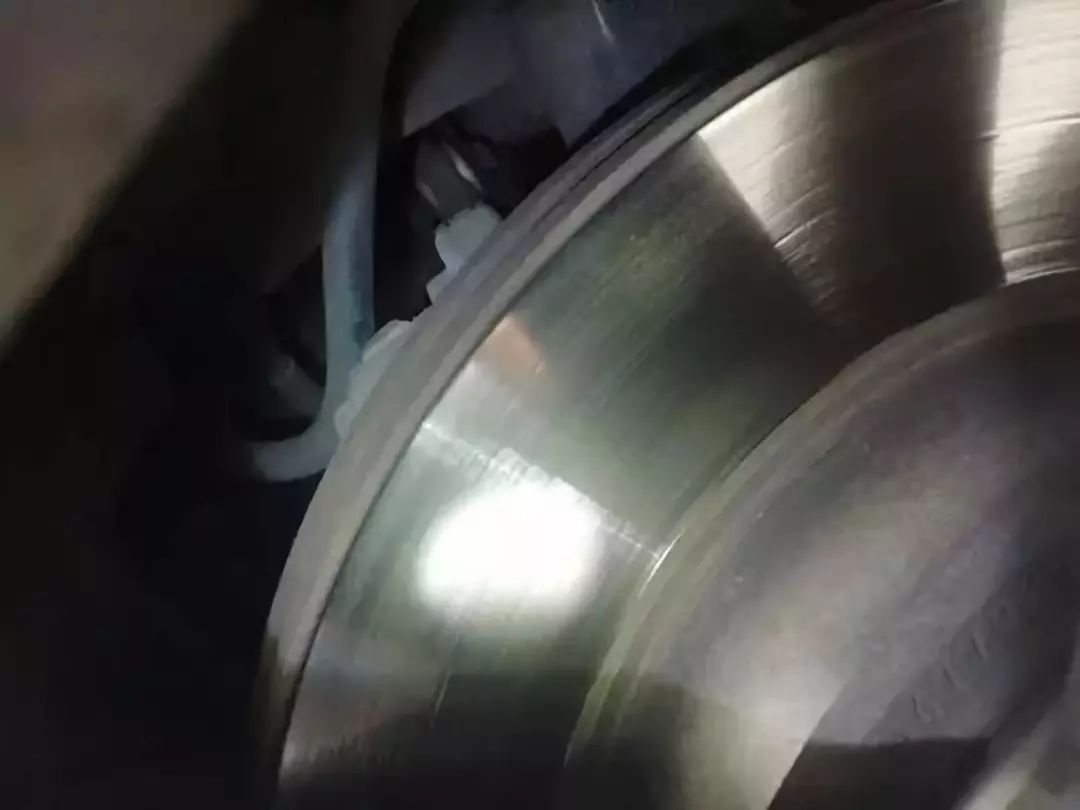 摩托車剎車圈，輪轂剎車圈，鼓式制動器，Drum brake，摩托車制動鐵套