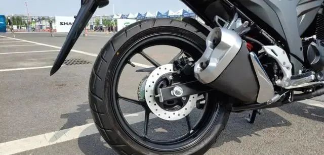 摩托車(chē)剎車(chē)圈,輪轂剎車(chē)圈,鼓式制動(dòng)器,Drum brake,摩托車(chē)制動(dòng)鐵套