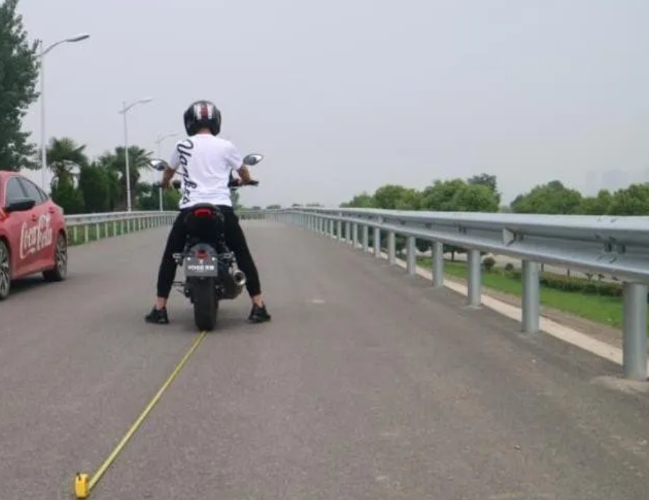 鼓式制動(dòng)器,摩托車(chē)剎車(chē)圈,輪轂剎車(chē)圈,Drum brake,摩托車(chē)制動(dòng)鐵套