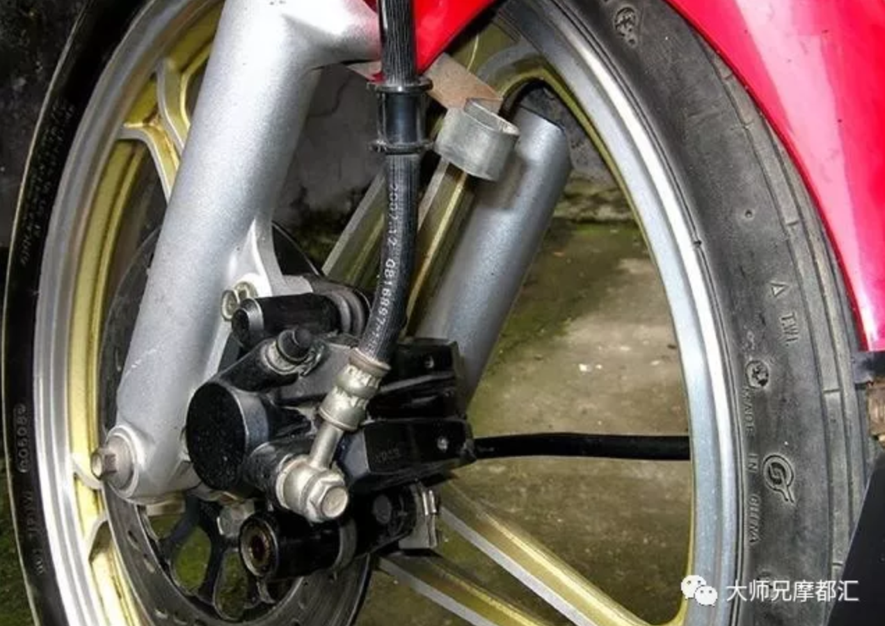 鼓式制動(dòng)器,摩托車(chē)剎車(chē)圈,輪轂剎車(chē)圈,Drum brake,摩托車(chē)制動(dòng)鐵套